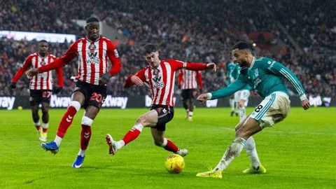 火爆对决！近11战10胜，NBA盛宴来袭：热火激战太阳，巅峰对决不容错过！